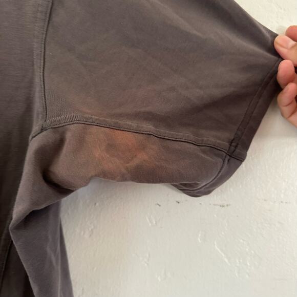 Arc’teryx Relax Fit Short Sleeve Polo Shirt Gray Size Medium ** Read Description - Picture 8 of 12